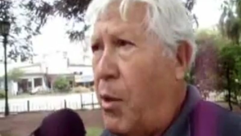 Policías retirados reclamaron deuda en Casa de Gobierno