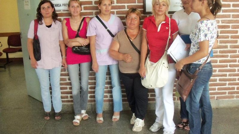 Becados y contratados de Salud, piden pago de sueldos