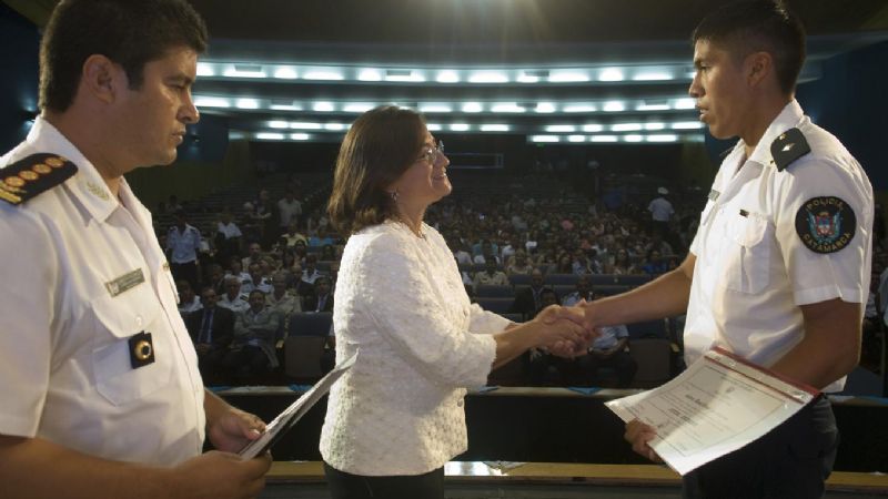 \"La sociedad necesita buenos policias, formados y comprometidos\"