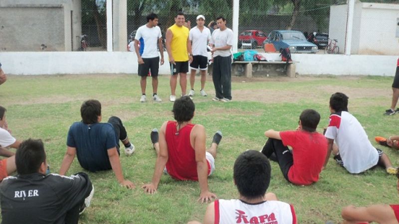 Defensores de Esquiú \"solidario\"