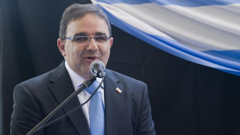 Asumió Raúl Jalil al frente del municipio capitalino