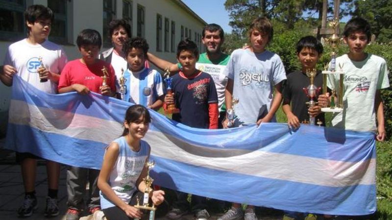 Jorge Aragón y Lucía Reinoso volaron junto al Llastay