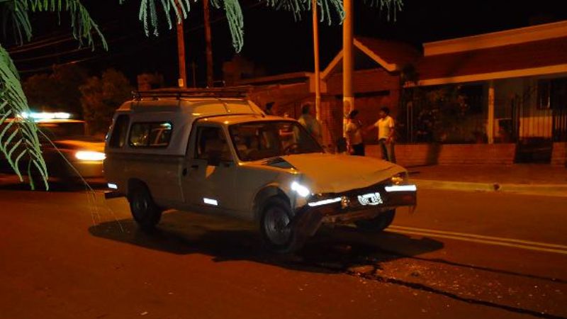 Chocaron una camioneta y un auto
