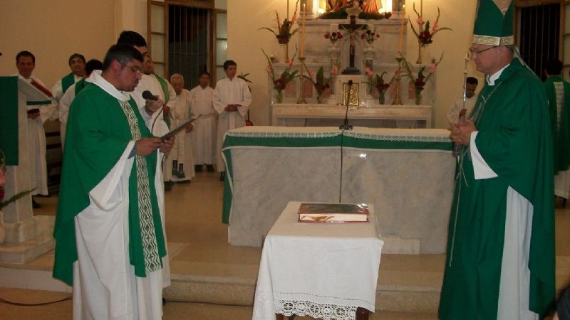 La comunidad de Villa Cubas ya tiene nuevo párroco