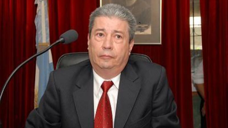 Luis Barrionuevo desmintió despidos masivos en Diputados