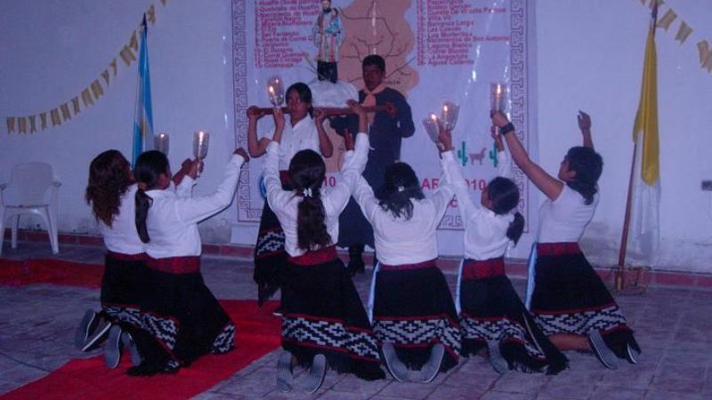 Hualfín recibió al Obispo