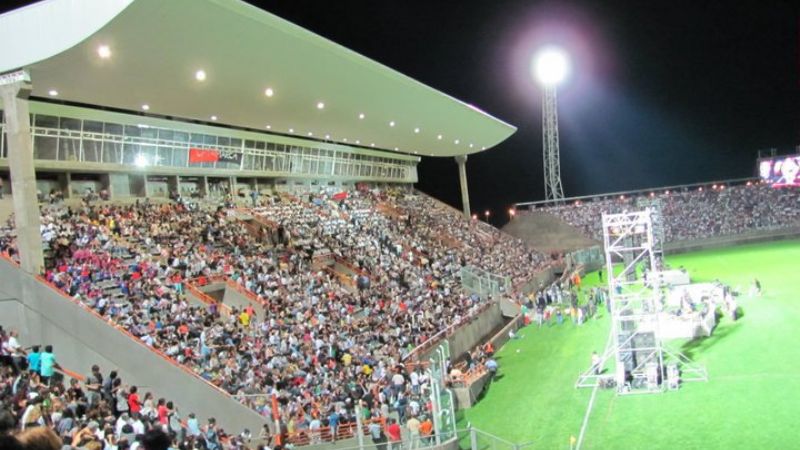 Sólo para inaugurar el Estadio se gastaron $400.000
