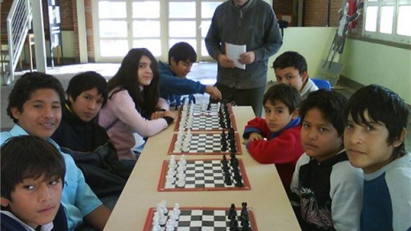 Torneo abierto de ajedrez en el Polideportivo Sur