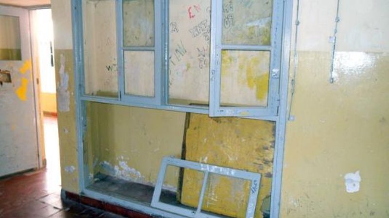 Algunas escuelas comenzaron las clases con estado edilicio lamentable 