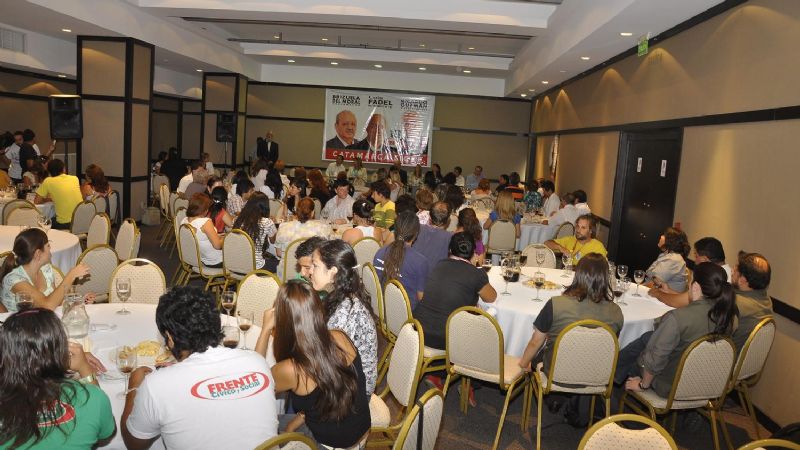 Candidatos del FCS se reunieron con referentes de la cultura