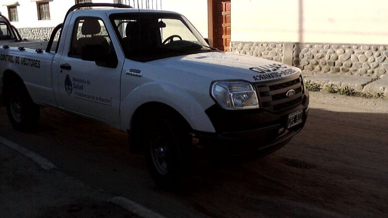 Visita de la Brigada de Chagas y control de Vectores