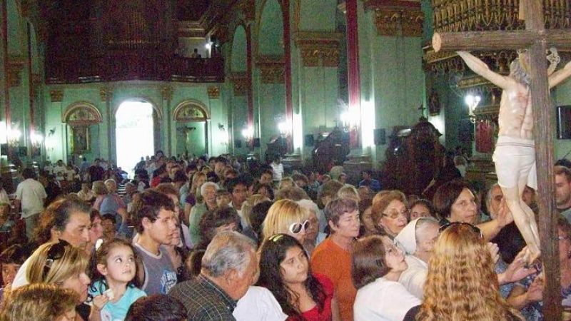 Urbanc: “En la Cruz se consuma nuestra Redención”