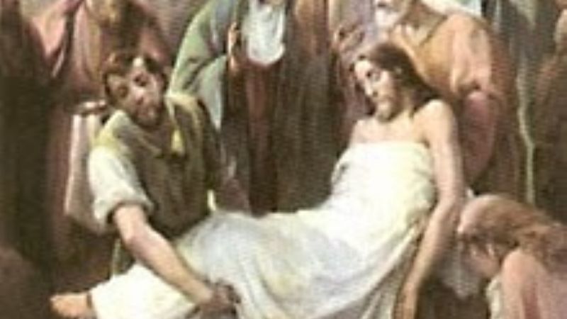 Los fieles a la espera de la Resurrección