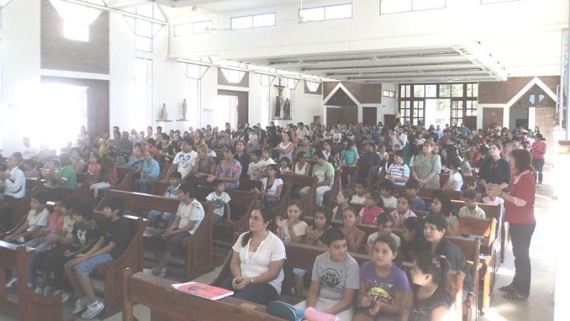 Catequesis y Misa para Niños en el Sagrado Corazón de Jesús