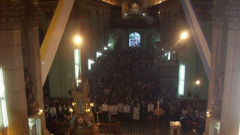 Con la Catedral desbordada, se concretó la Bajada de Virgen