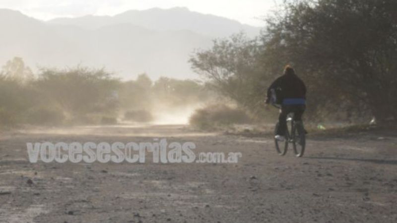 Viento zonda azotó Tinogasta