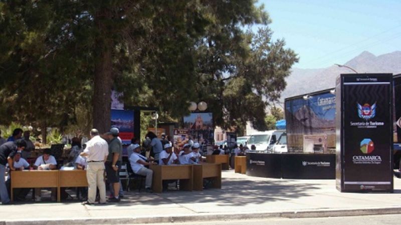 Jóvenes emprendedores se sienten engañados 