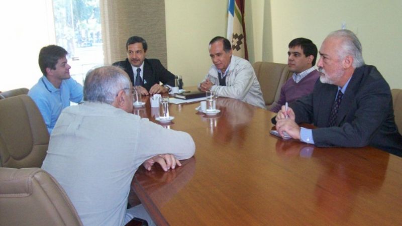 Guzmán con la Cámara de Expendedores de Combustibles