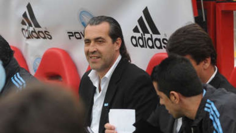 Batista dijo que traerá la Selección a Catamarca