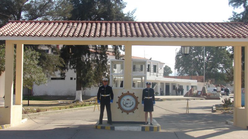 Corren a cinco instructores de la Escuela de Cadetes