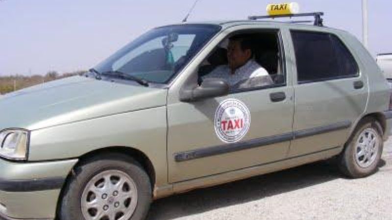 Ordenanza obligaría a que 54 taxis dejen de funcionar