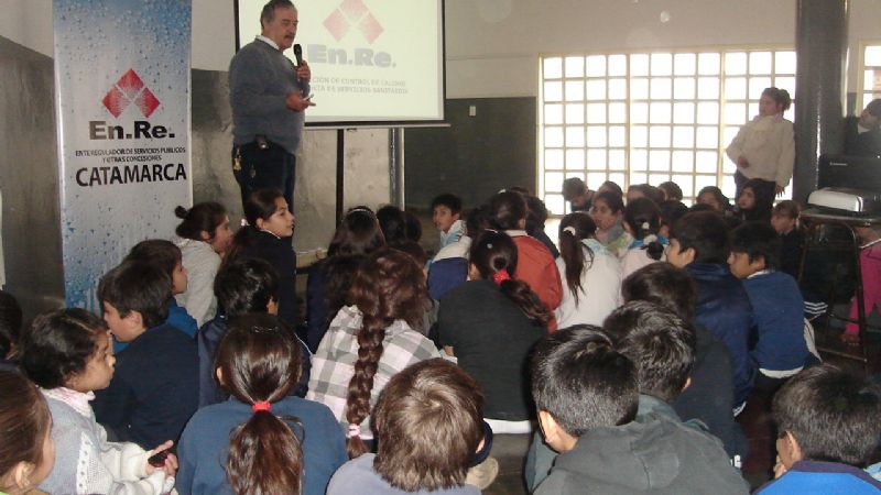 El En.Re. en las escuelas