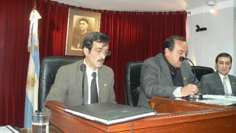 Creen que existen intenciones ocultas del FCS