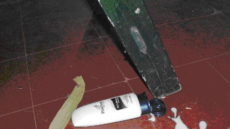 Encontraron cocaína liquida en envase de champú