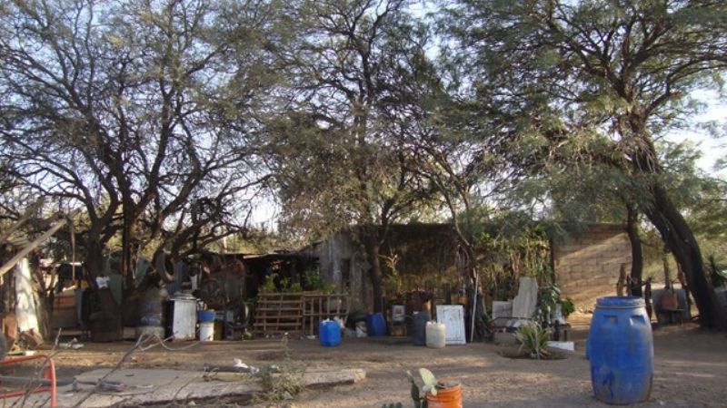 Capitalinos sin luz desde hace 42 años