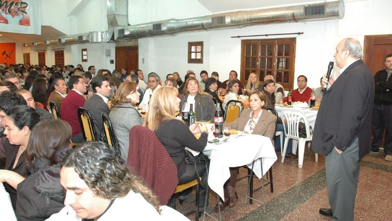 Brizuela del Moral trató de \"traidor\" a Raúl Guzmán