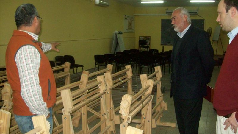 Cursos de capacitación de tejido en telar