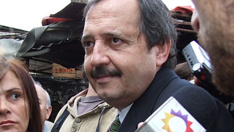 En julio vendría Ricardo Alfonsín 