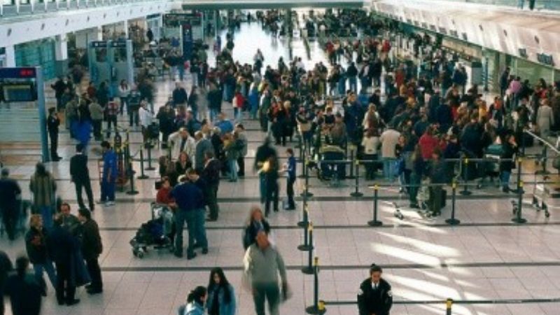 Comienza a normalizarse el tráfico aéreo en Argentina