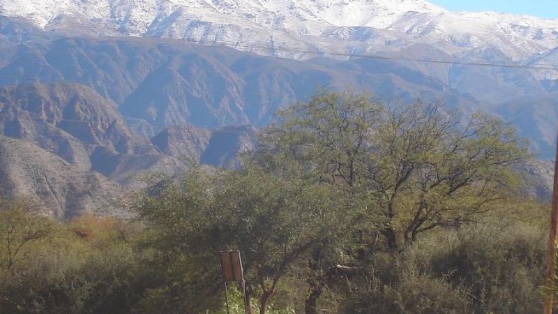 Montaron operativo rescate para andinista cordobés perdido en los nevados del Aconquija