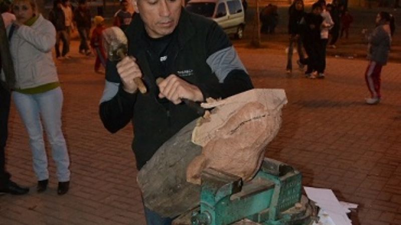 Se talló la Virgen de los artesanos