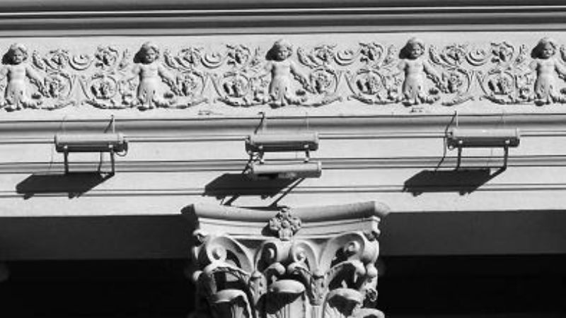 Muestra fotográfica de las obras de Caravati