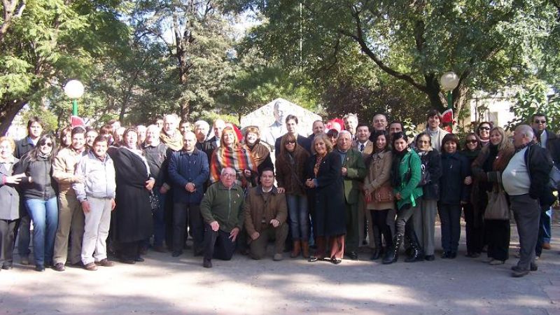 UCR: homenaje a Irigoyen 