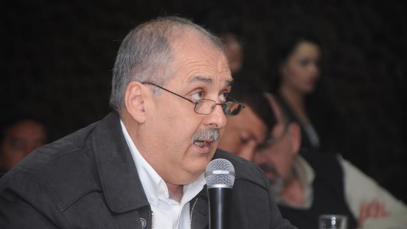 Es Ley el Defensor del Pueblo