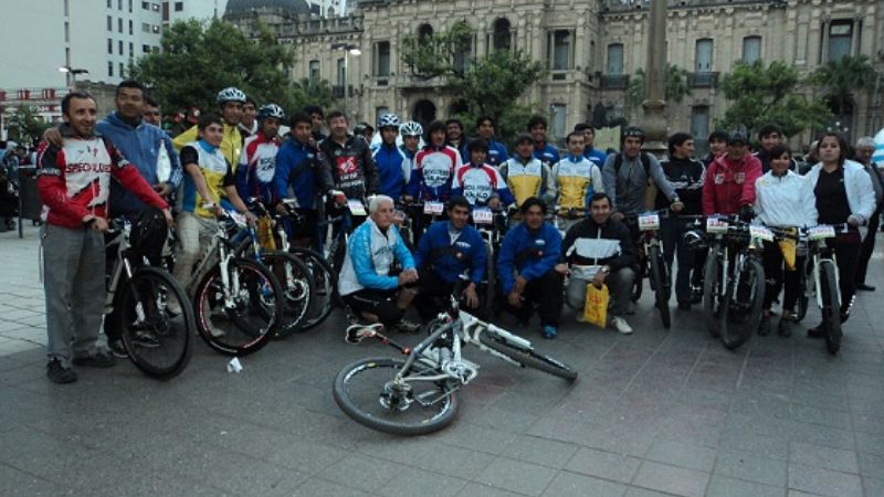 Como todos los años, los santamarianos en el podio del trasmontaña de Tucumán