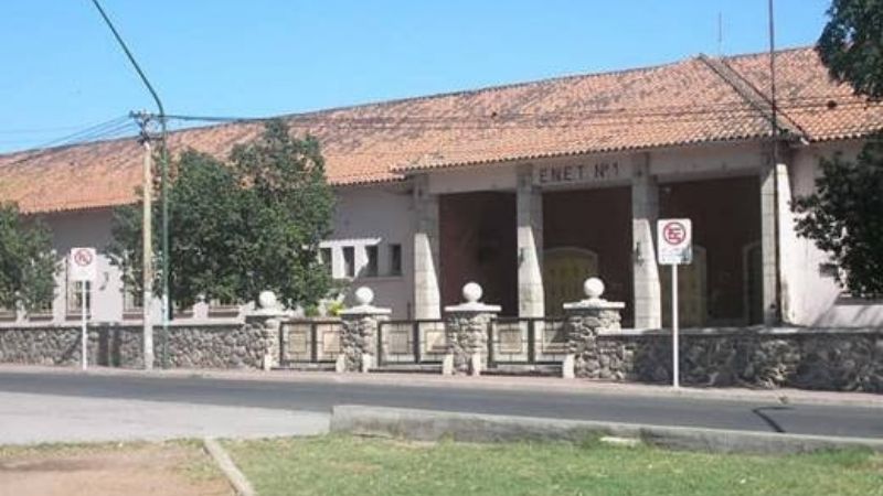 Docentes de la Industrial, anuncian protesta