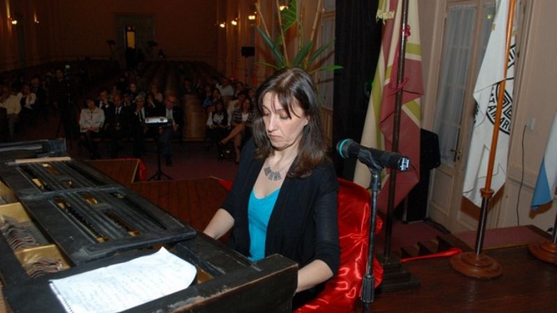 Prestigiosa pianista deleitó con su música al público catamarqueño 