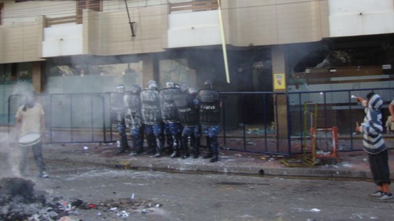 Serios incidentes en nueva manifestacion frente al juzgado de menores