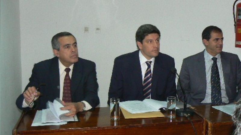 Diputados del FCS se asesoran con ex funcionarios y con los 12 apóstoles