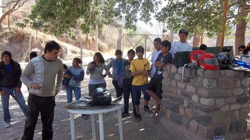 En Belén, más de 2 mil jóvenes participaron de “Tunea y usa tu casco”