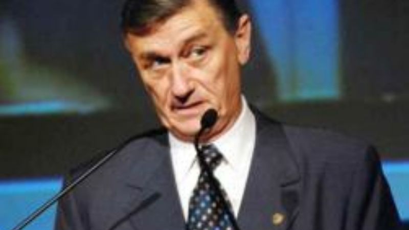 El FCS perdería otro sello