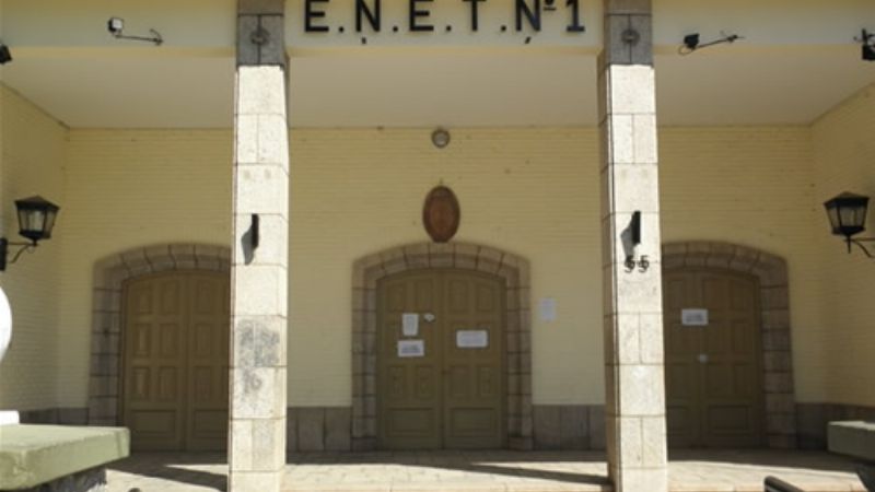 La ENET, cerrada por el paro