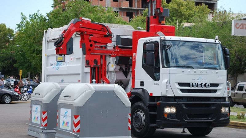 Jalil visitó la planta de tratamiento de San Juan
