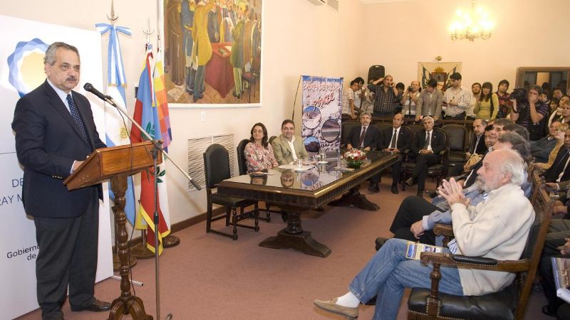 Declararon Área Natural Protegida al Campo de Piedra Pómez