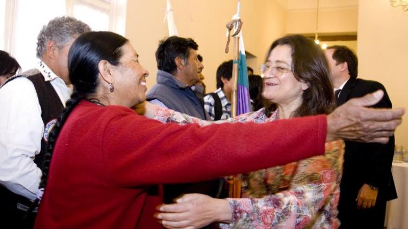 La gobernadora homenajeó a Pueblos Originarios de Catamarca