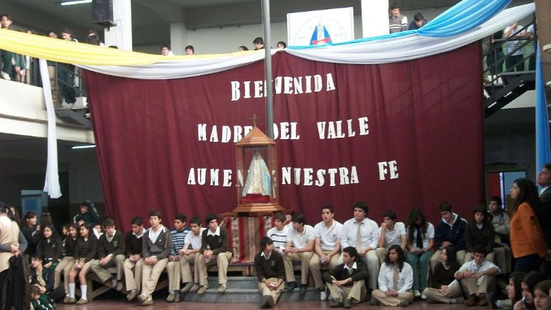 Alegría por la visita de la Sagrada Imagen al Colegio Quintana